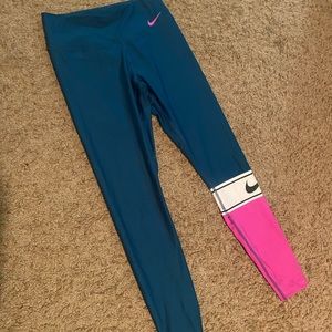 Nike leggings